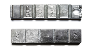 Pacco di lingotti di lega di zinco per pressofusione (zama) ZAMAKSAVE